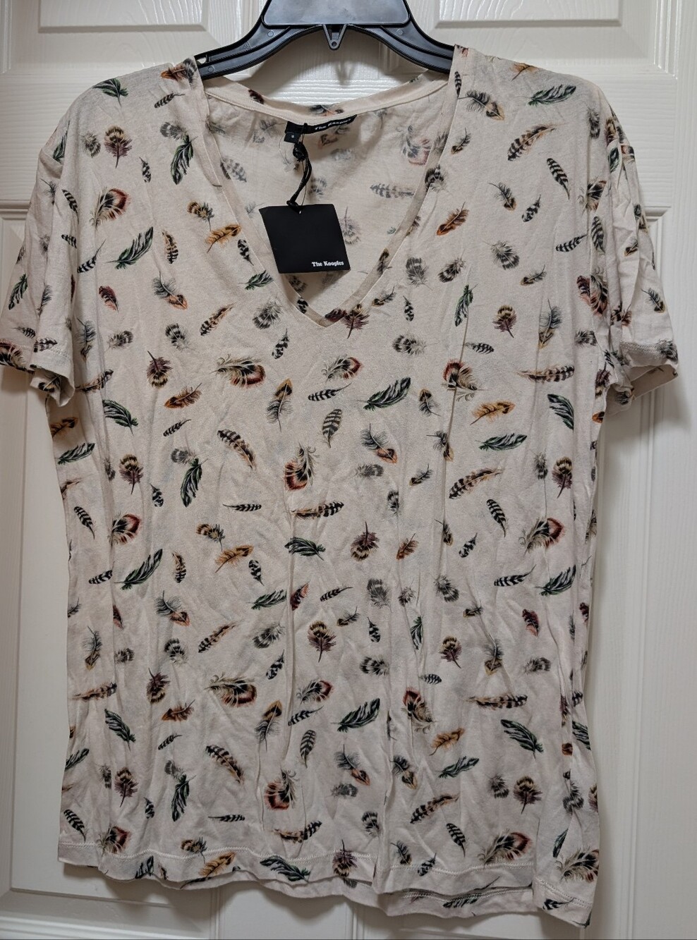 NWT The Kooples Feather Print Nude Beige V Neck t shirt Print Size Small S